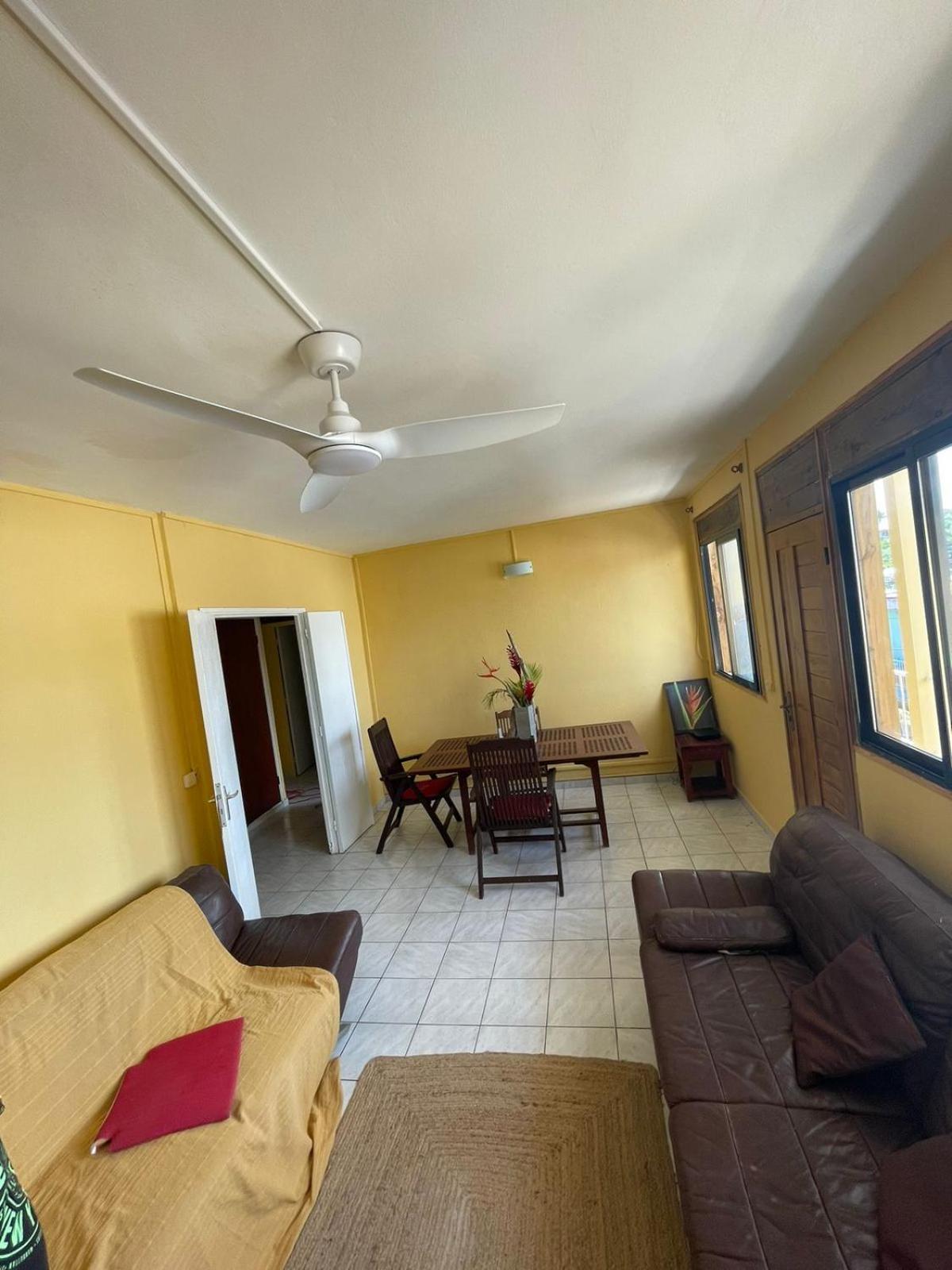 Appartement Tout Confort Sainte-Anne (Grande-Terre) Exterior foto